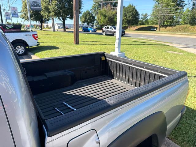 Used 2014 Silver Sky Metallic Toyota  image 27