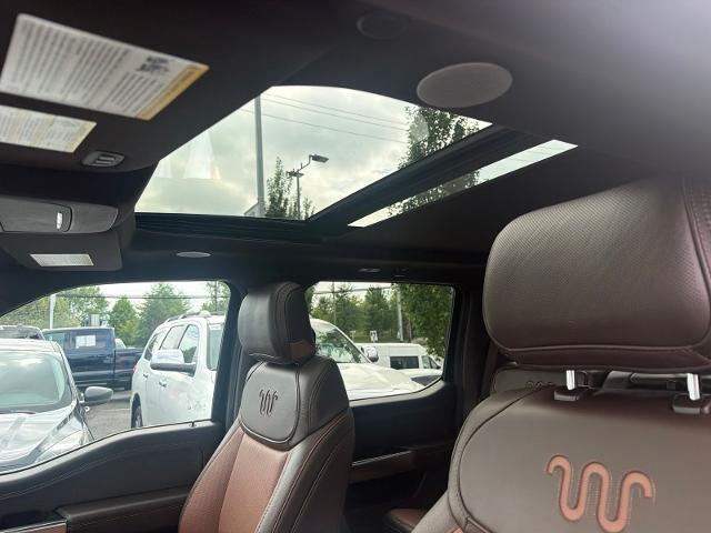 Used 2023 Black Metallic Ford  image 10