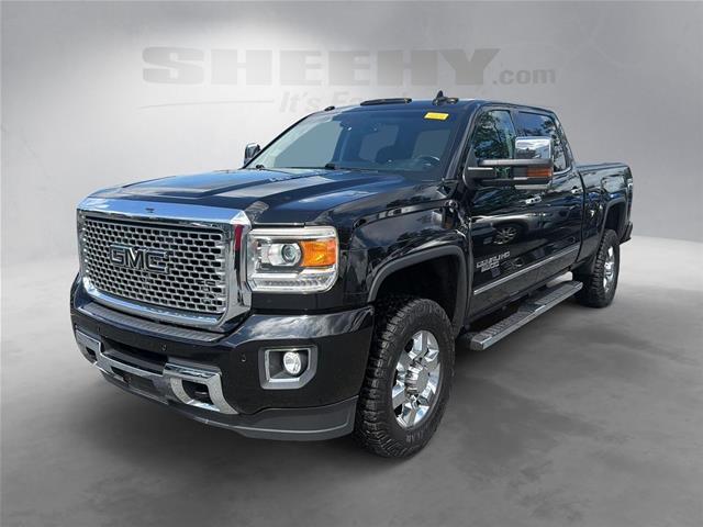 Used 2016 Onyx Black GMC  image 14