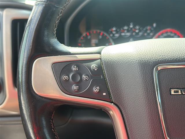 Used 2016 Onyx Black GMC  image 16