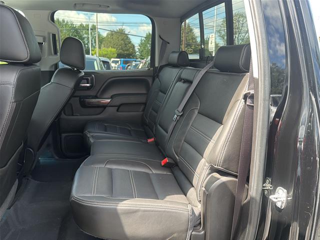 Used 2016 Onyx Black GMC  image 6