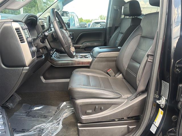 Used 2016 Onyx Black GMC  image 9