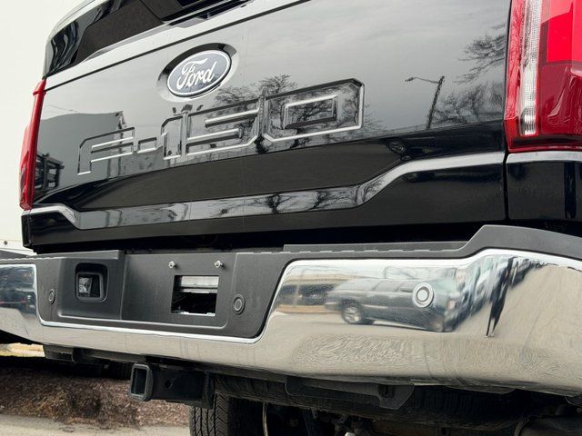Certified Used 2025 Agate Black Metallic Ford  image 23