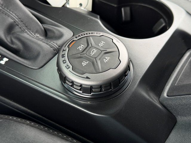Used 2025 Velocity Blue Metallic Ford  image 24