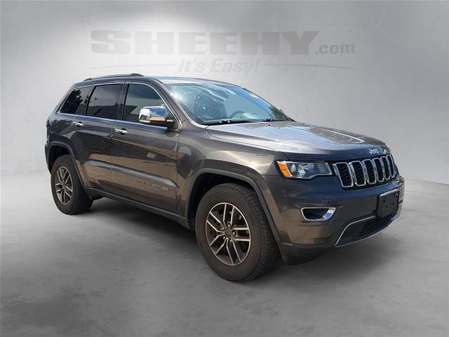 Used 2020 Granite Crystal Clearcoat Metallic Jeep  image 2