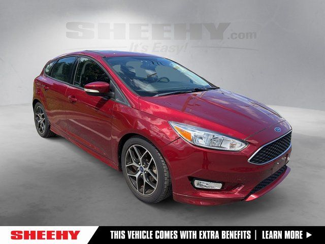 2015 Ford Focus 5 Door Hatch SE's photo