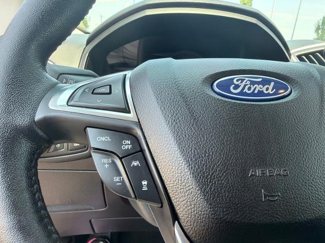 Used 2022 Stone Blue Metallic Ford  image 16