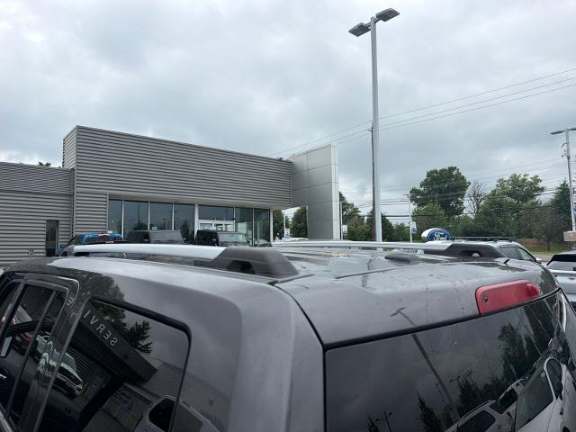 Used 2016 Crystal Metallic Jeep  image 26