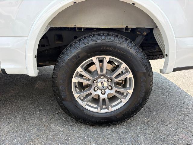 Used 2020 Oxford White Ford  image 18