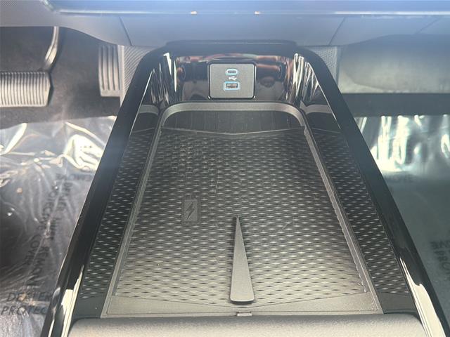 Certified Used 2024 Glacier Gray Metallic Ford  image 21