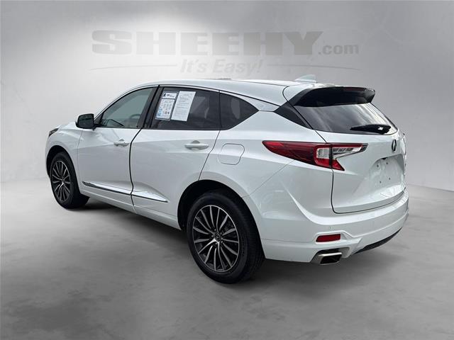 Used 2025 Platinum White Pearl Acura  image 14