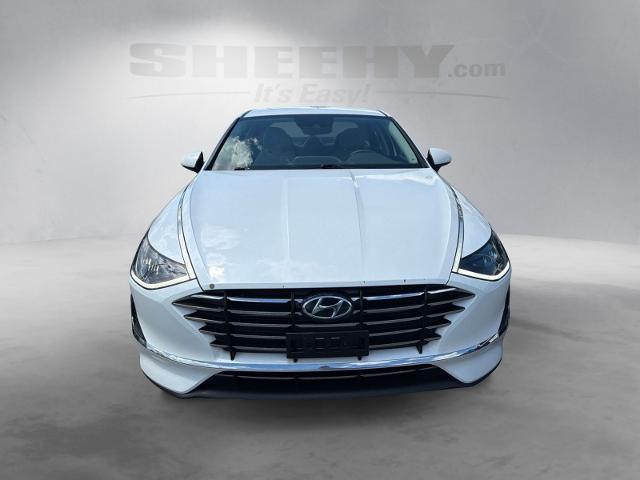 Used 2020 Quartz White Hyundai  image 15
