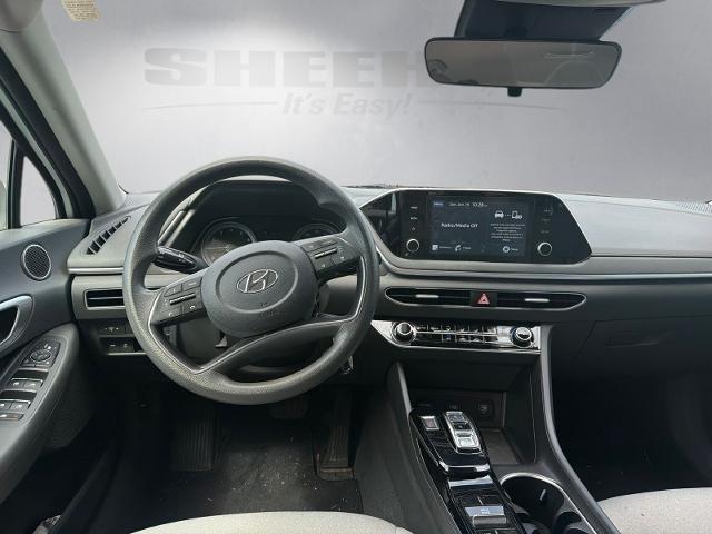 Used 2020 Quartz White Hyundai  image 3