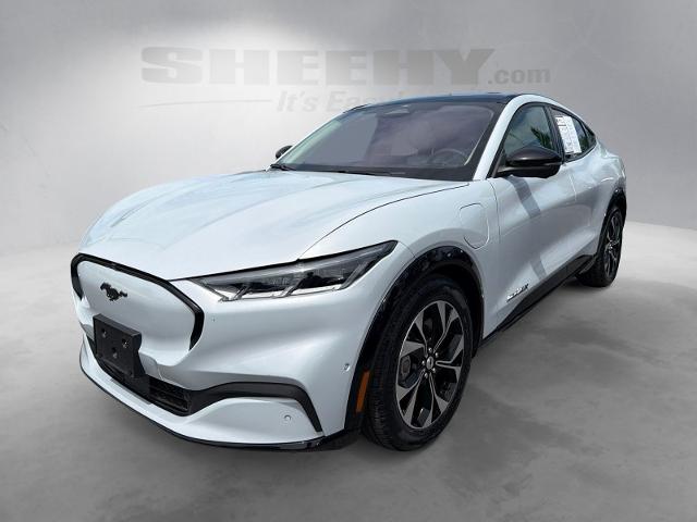 Used 2023 Space White Metallic Ford  image 15