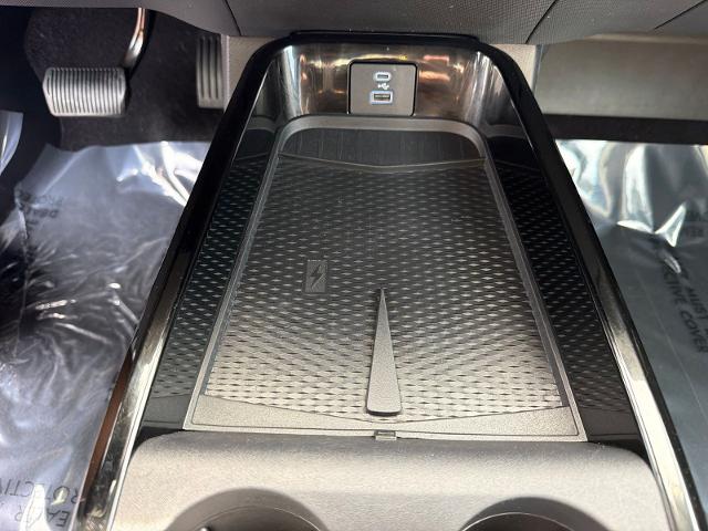Used 2023 Space White Metallic Ford  image 22