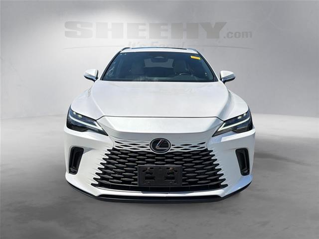 Used 2023 Eminent White Pearl Lexus  image 16