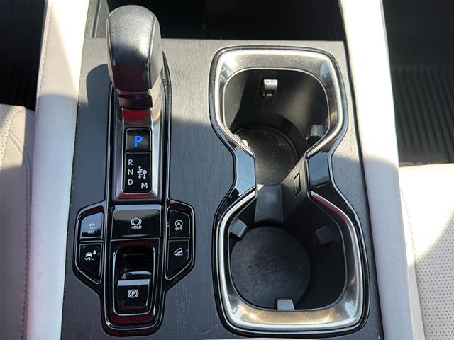 Used 2023 Eminent White Pearl Lexus  image 19
