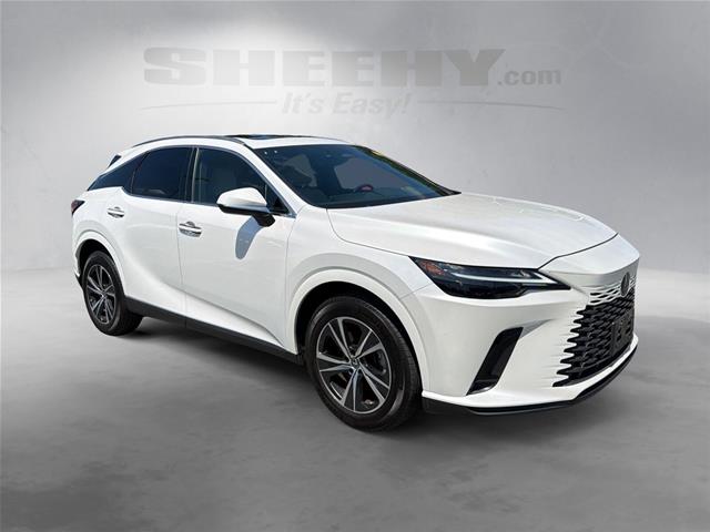Used 2023 Eminent White Pearl Lexus  image 2