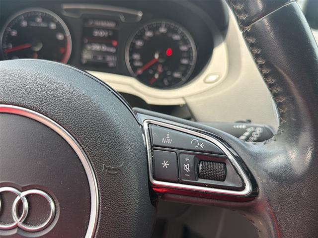 Used 2018 Florett Silver Metallic Audi  image 17