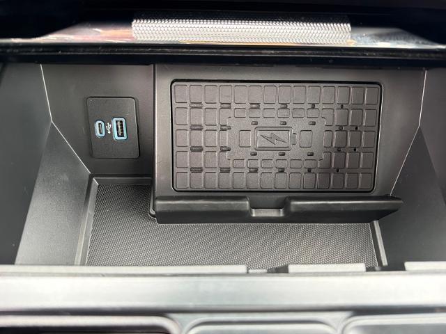 Used 2023 Agate Black Metallic Ford  image 19