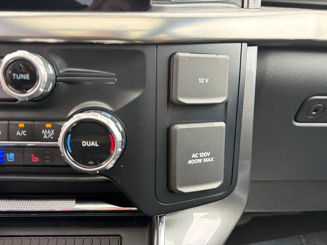 Used 2023 Agate Black Metallic Ford  image 22