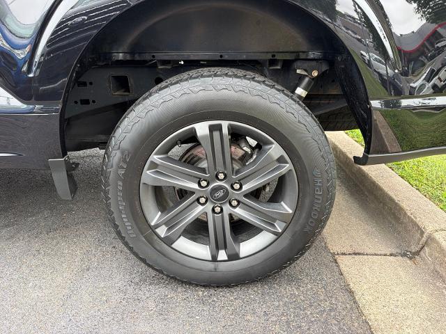 Used 2023 Agate Black Metallic Ford  image 25