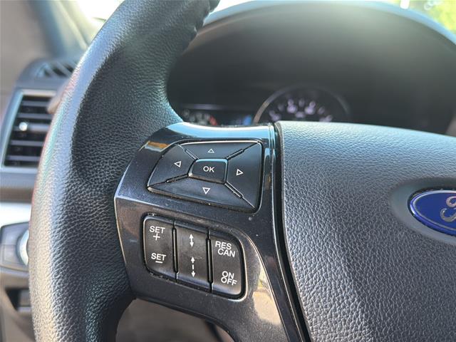 Used 2018 Ruby Red Metallic Tinted Clearcoat Ford  image 23
