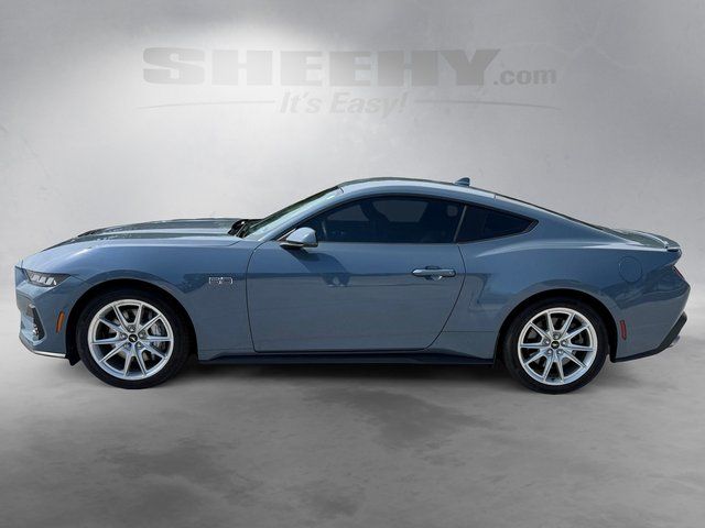 Used 2024 Vapor Blue Metallic Ford  image 15