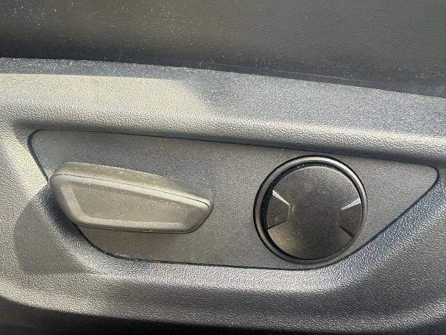 Used 2024 Vapor Blue Metallic Ford  image 26