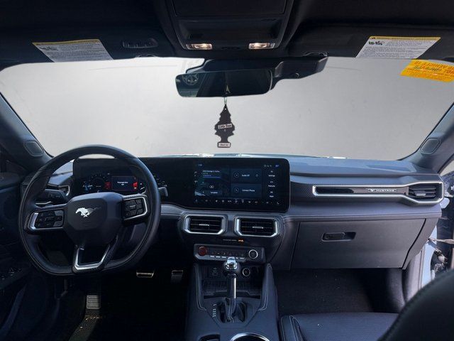 Used 2024 Vapor Blue Metallic Ford  image 3