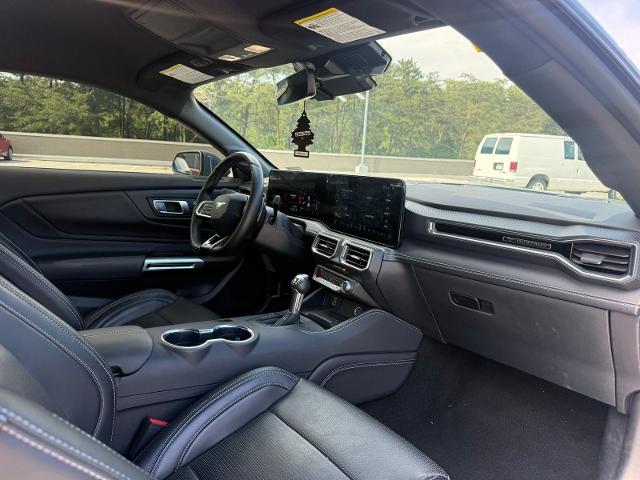 Used 2024 Vapor Blue Metallic Ford  image 30