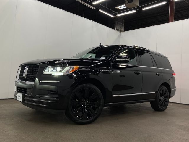 2022 Lincoln Navigator