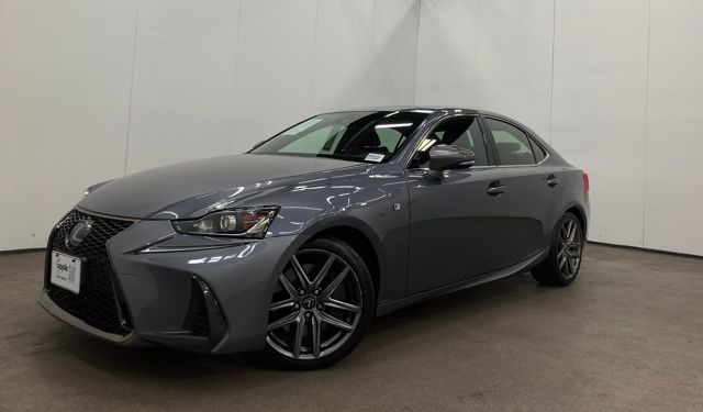 2017 Lexus IS