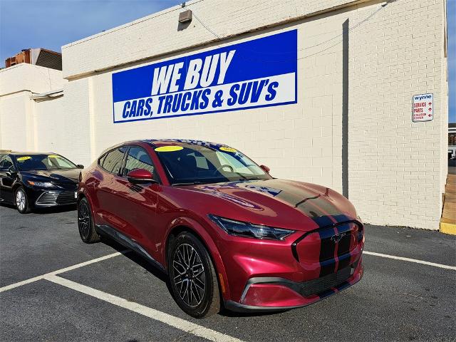 2025 Ford Mustang Mach-e