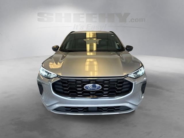 Used 2024 Iconic Silver Metallic Ford  image 17