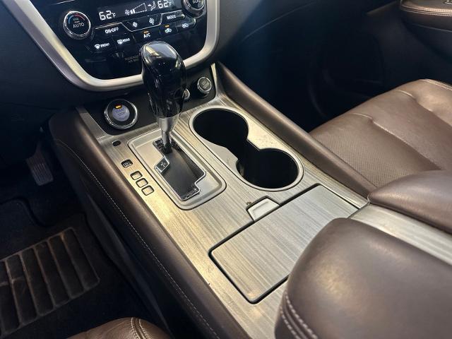 Used 2015 Magnetic Black Nissan  image 19