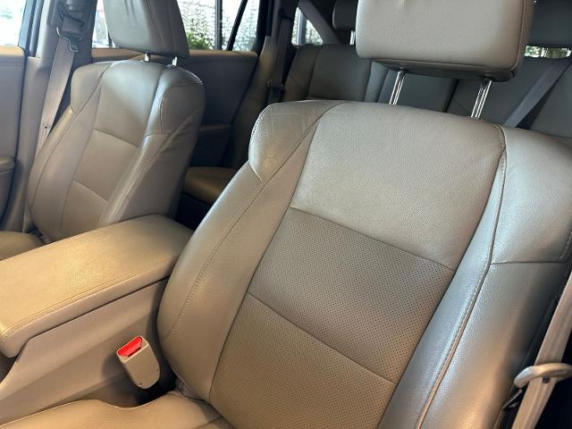 Used 2016 Fathom Blue Pearl Acura  image 6