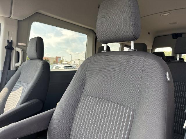 Used 2019 Shadow Black Ford  image 8