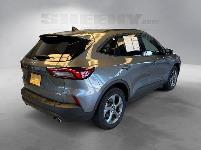 Used 2025 Carbonized Gray Metallic Ford  image 13