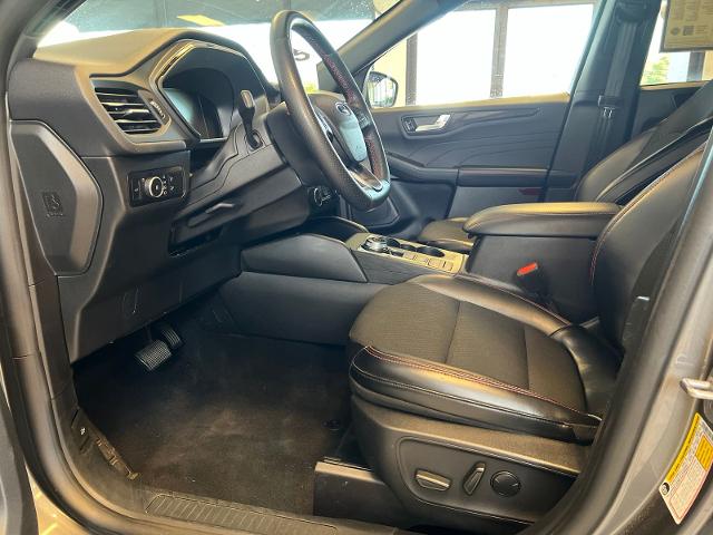 Used 2025 Carbonized Gray Metallic Ford  image 9