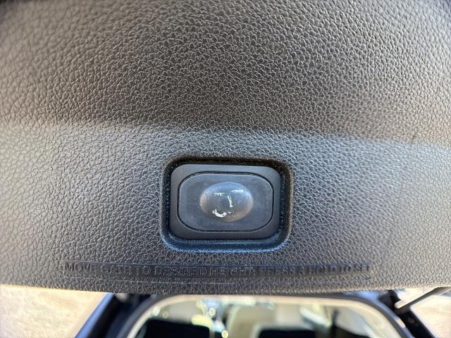 Used 2017 Shadow Black Ford  image 20