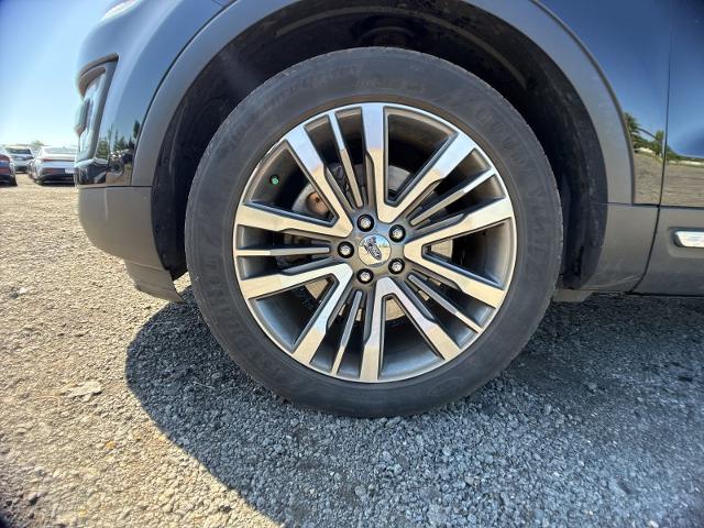 Used 2017 Shadow Black Ford  image 25