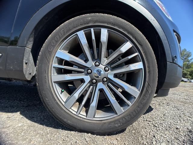 Used 2017 Shadow Black Ford  image 26