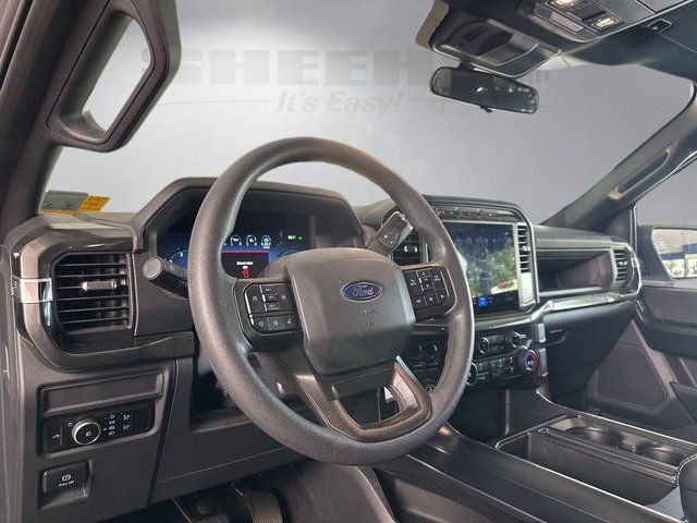 Certified Used 2024 Carbonized Gray Metallic Ford  image 3