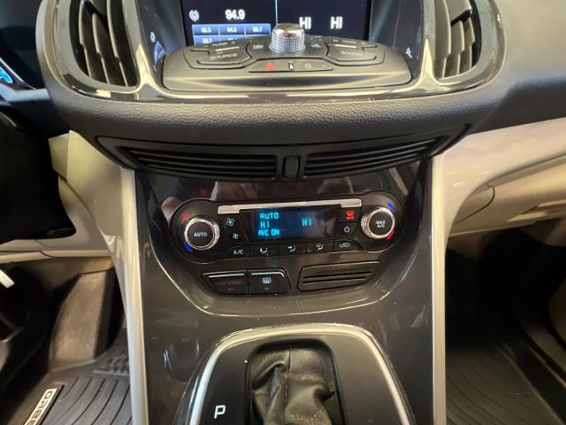 Used 2013 White Platinum Tri-Coat Ford  image 12