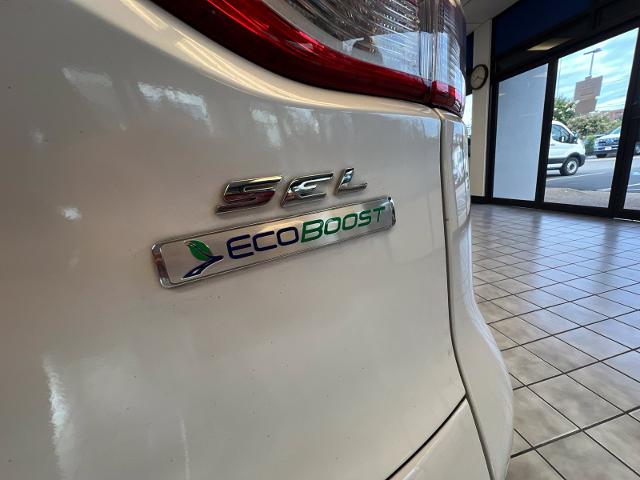 Used 2013 White Platinum Tri-Coat Ford  image 29