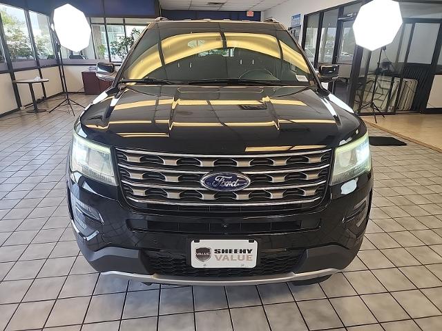 Used 2016 Shadow Black Ford  image 2