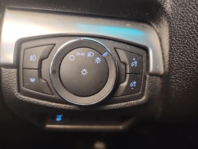 Used 2016 Shadow Black Ford  image 22