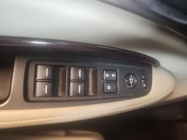 Used 2016 Crystal Black Pearl Acura  image 21