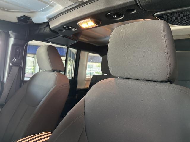 Used 2017 Rhino Clearcoat Jeep  image 8